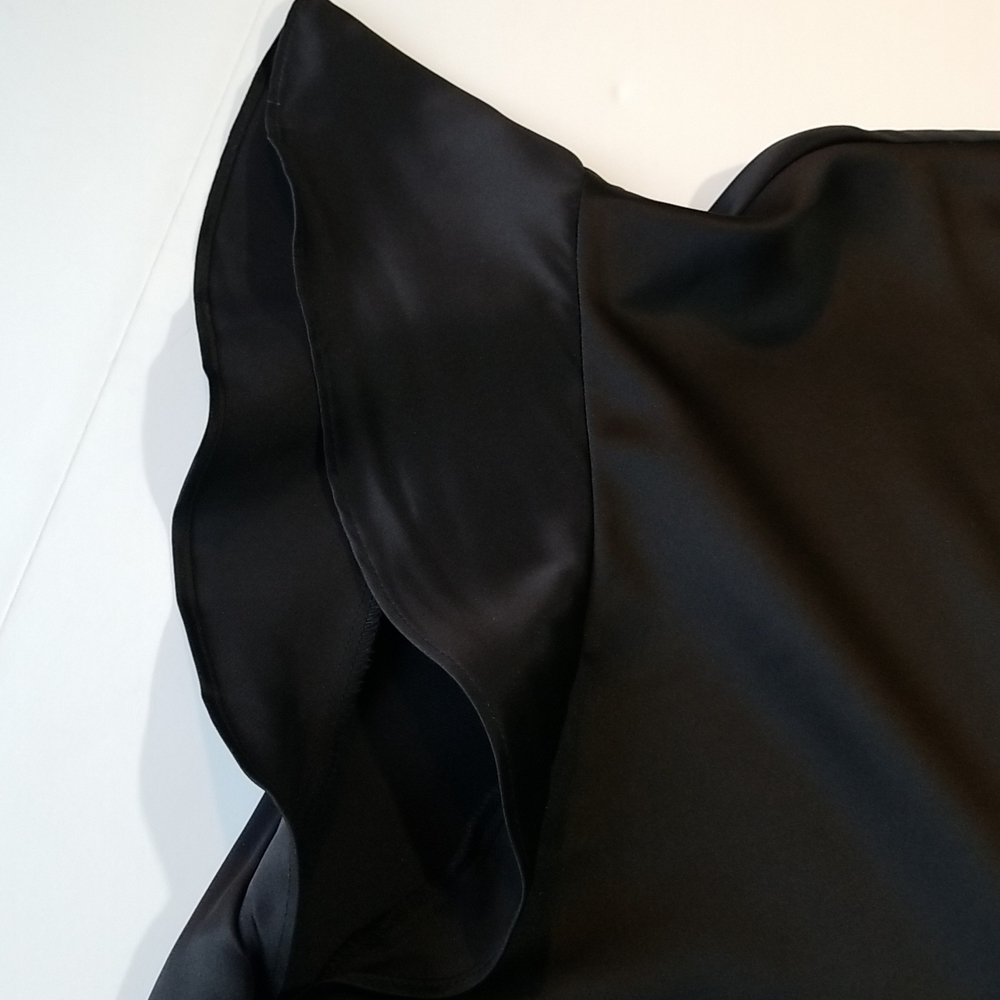 Victoria Secret Satin Robe - Picture 13 of 17